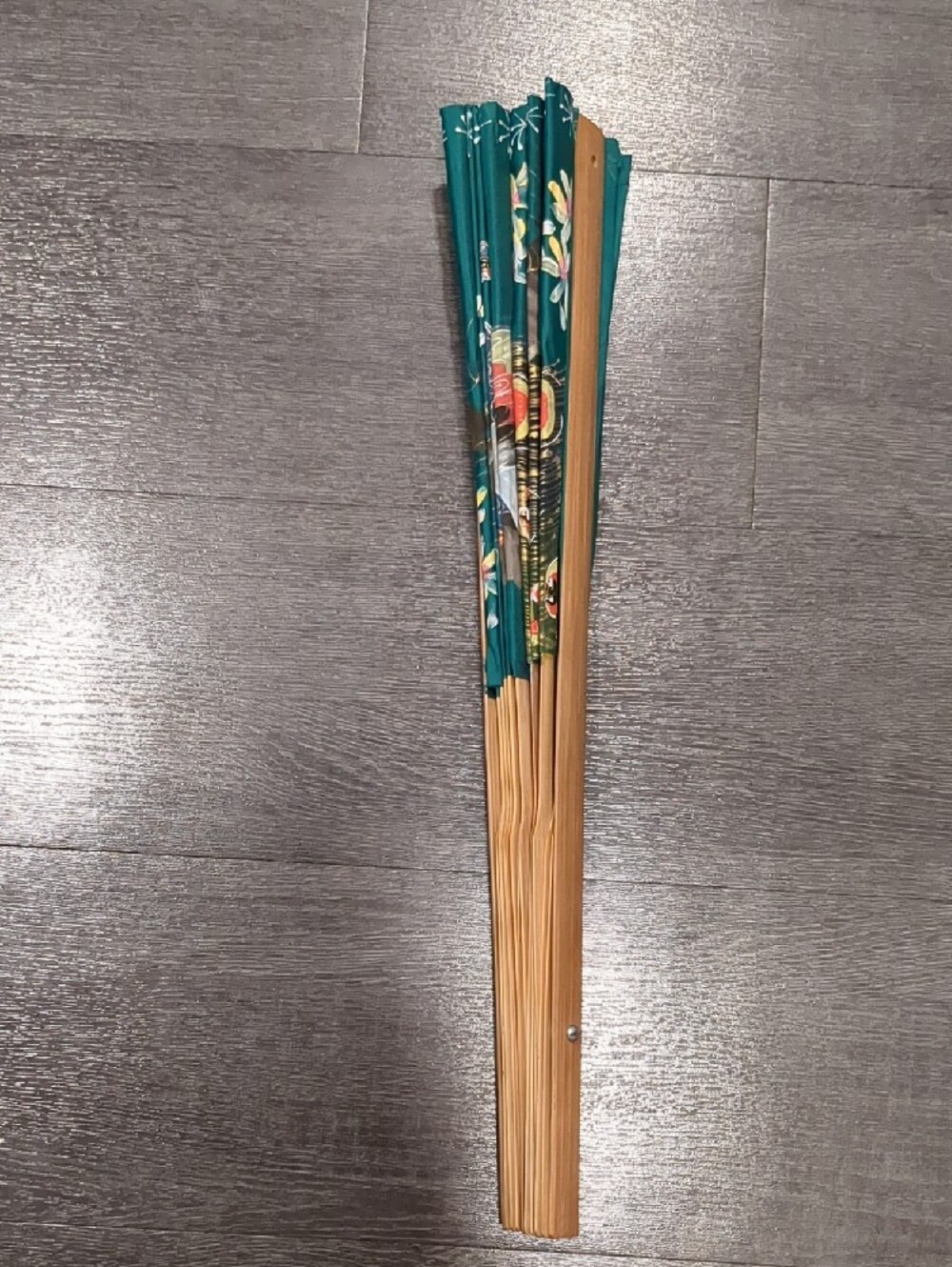 Vintage Decorative Peacock Wall Fan Handpainted Asian Floral Large 30" - Picture 16 of 16
